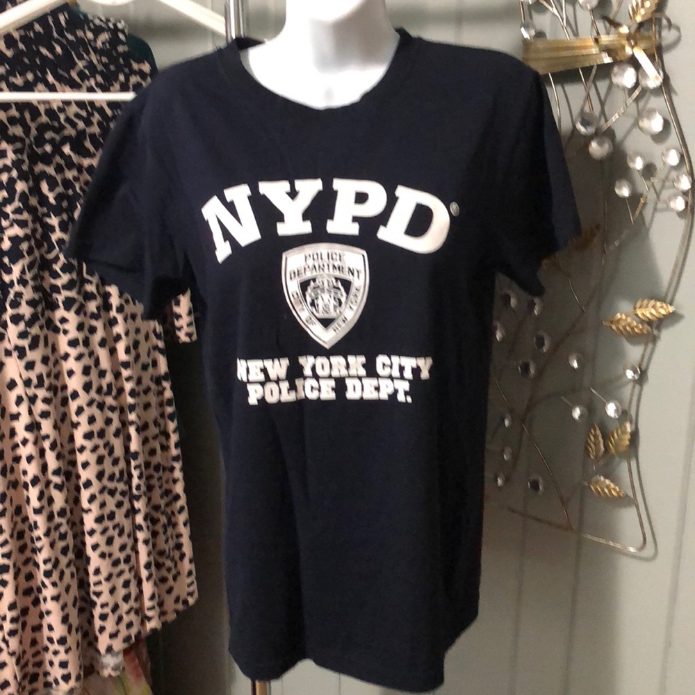 NYPD Navy tee size small